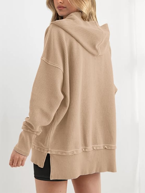 Soticma™ V Yaka Düğmeli Kapüşonlu Üst