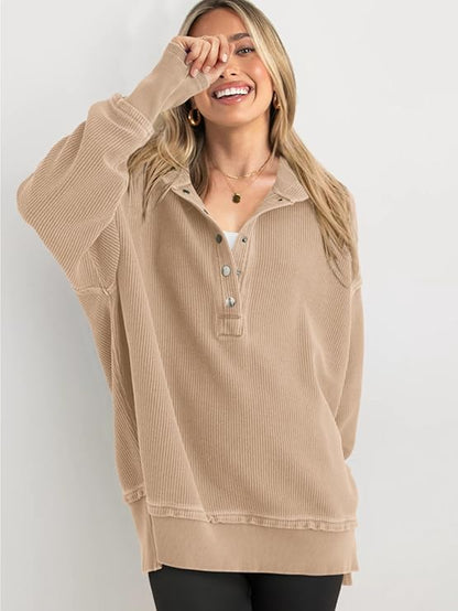 Soticma™ V Yaka Düğmeli Kapüşonlu Üst